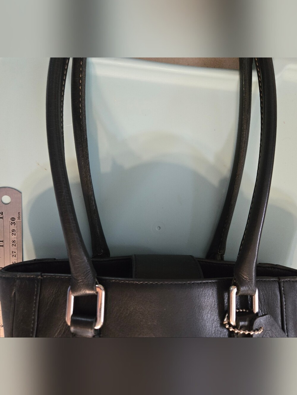 Vintage Coach Black Leather Bonnie Legacy Slim Tote Bag #9422 - Picture 7 of 16
